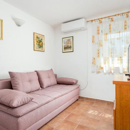 Apartments By The Sea Baska Voda, Makarska - 300 Eksteriør bilde