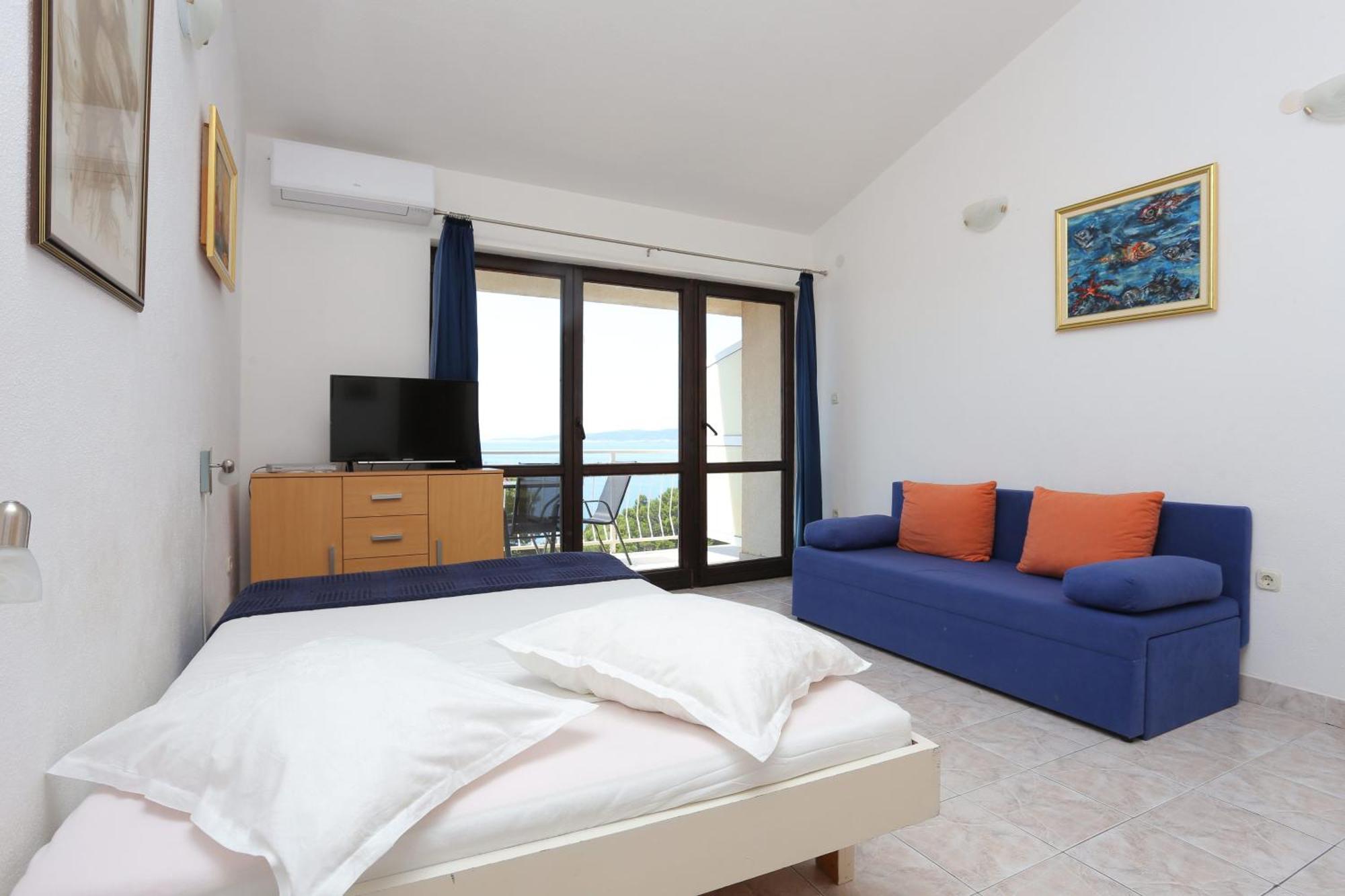 Apartments By The Sea Baska Voda, Makarska - 300 Rom bilde