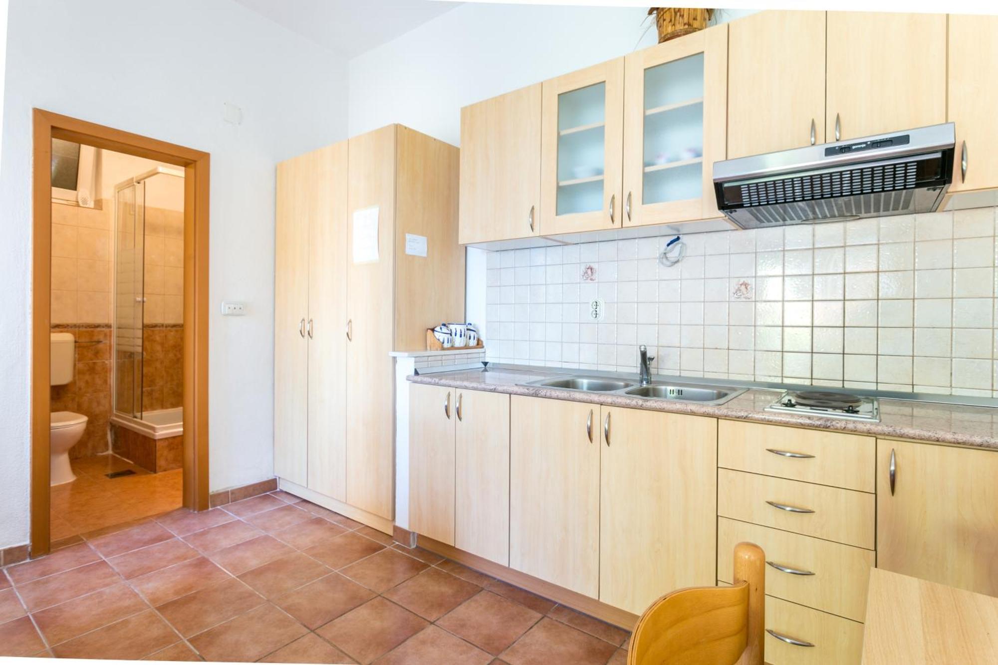 Apartments By The Sea Baska Voda, Makarska - 300 Eksteriør bilde